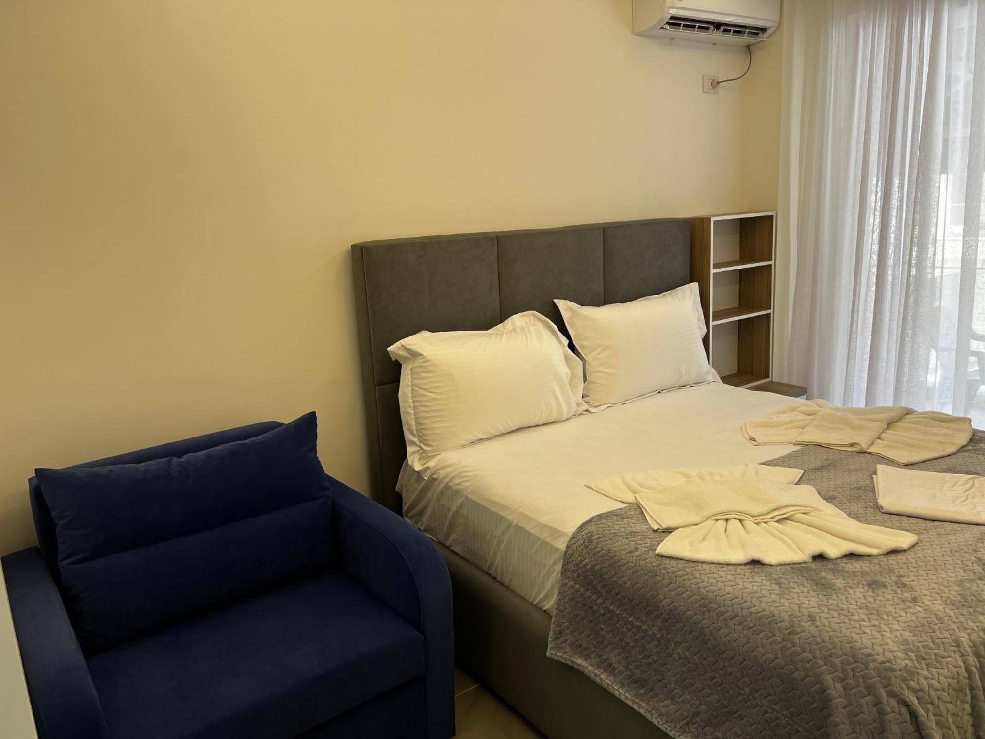 Shëngjin D&D Hotel מראה חיצוני תמונה