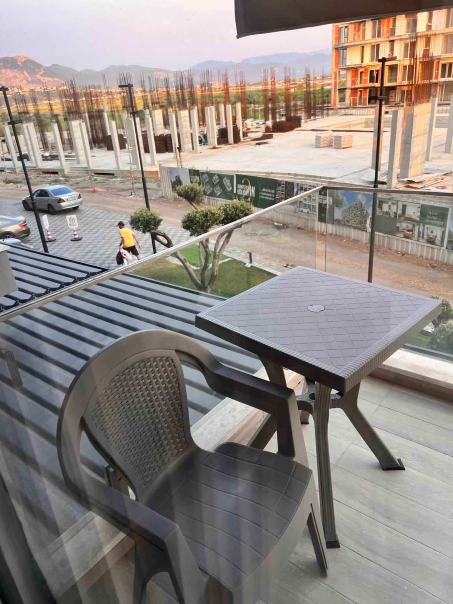 Shëngjin D&D Hotel מראה חיצוני תמונה